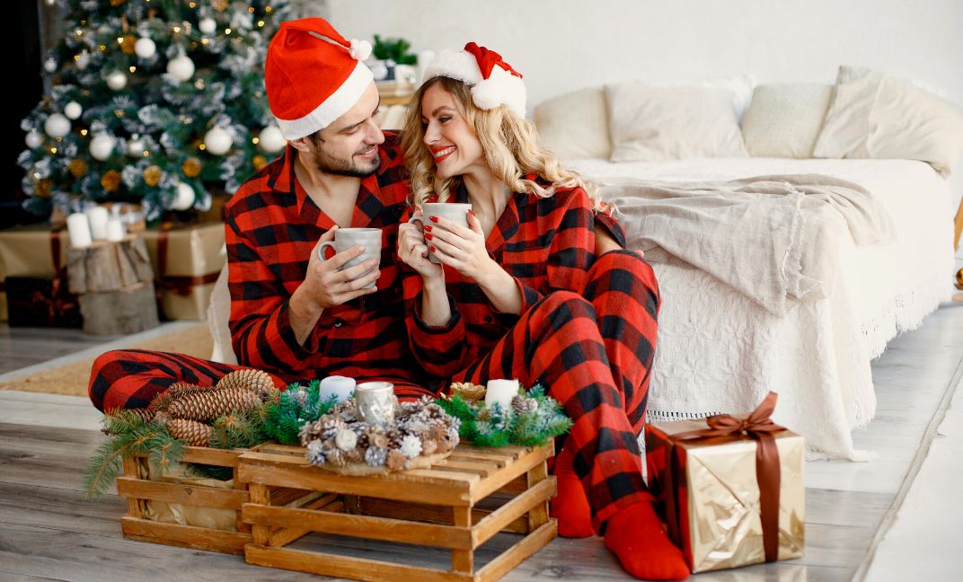 Pyjamas noel couple