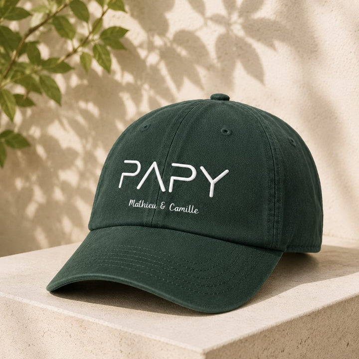 Casquette brodée Papy Mathieu et Camille vert forêt