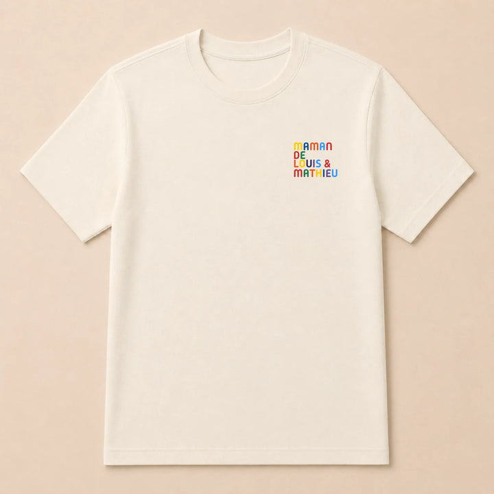 T-Shirt personnalisé Maman - Prénoms multicolore brodé
