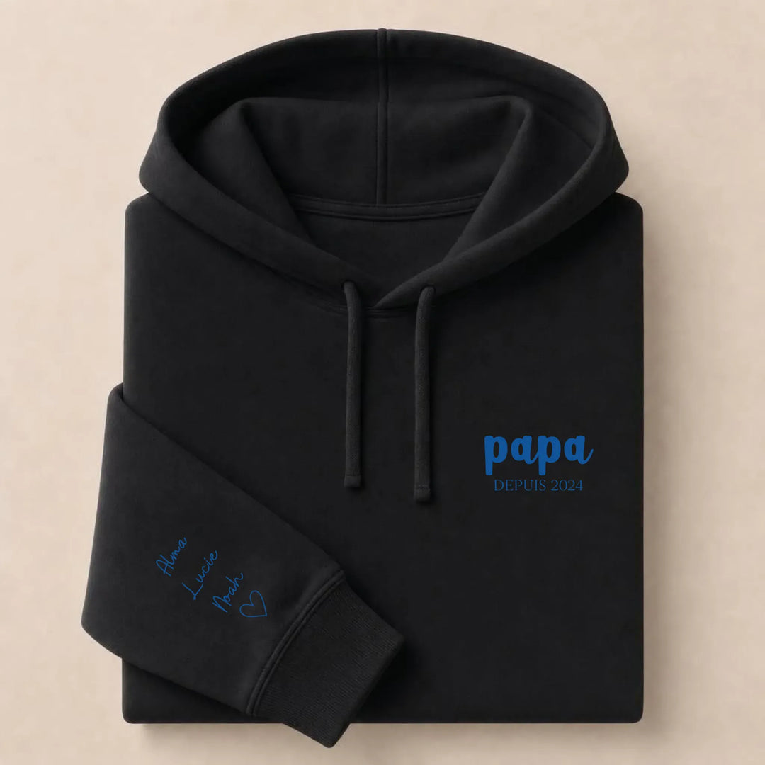 Pull personnalisé papa prénoms enfants Sweat à capuche / Noir / S