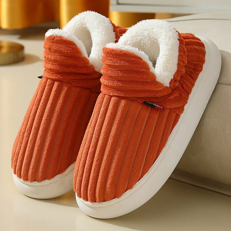 Paire de chaussons orange côtelés avec doublure claire
