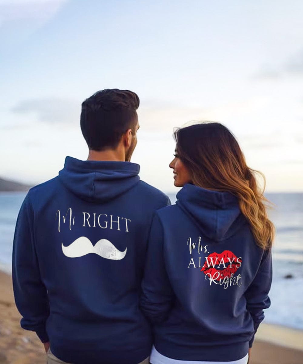 Un couple qui porte un sweat-shirt bleu