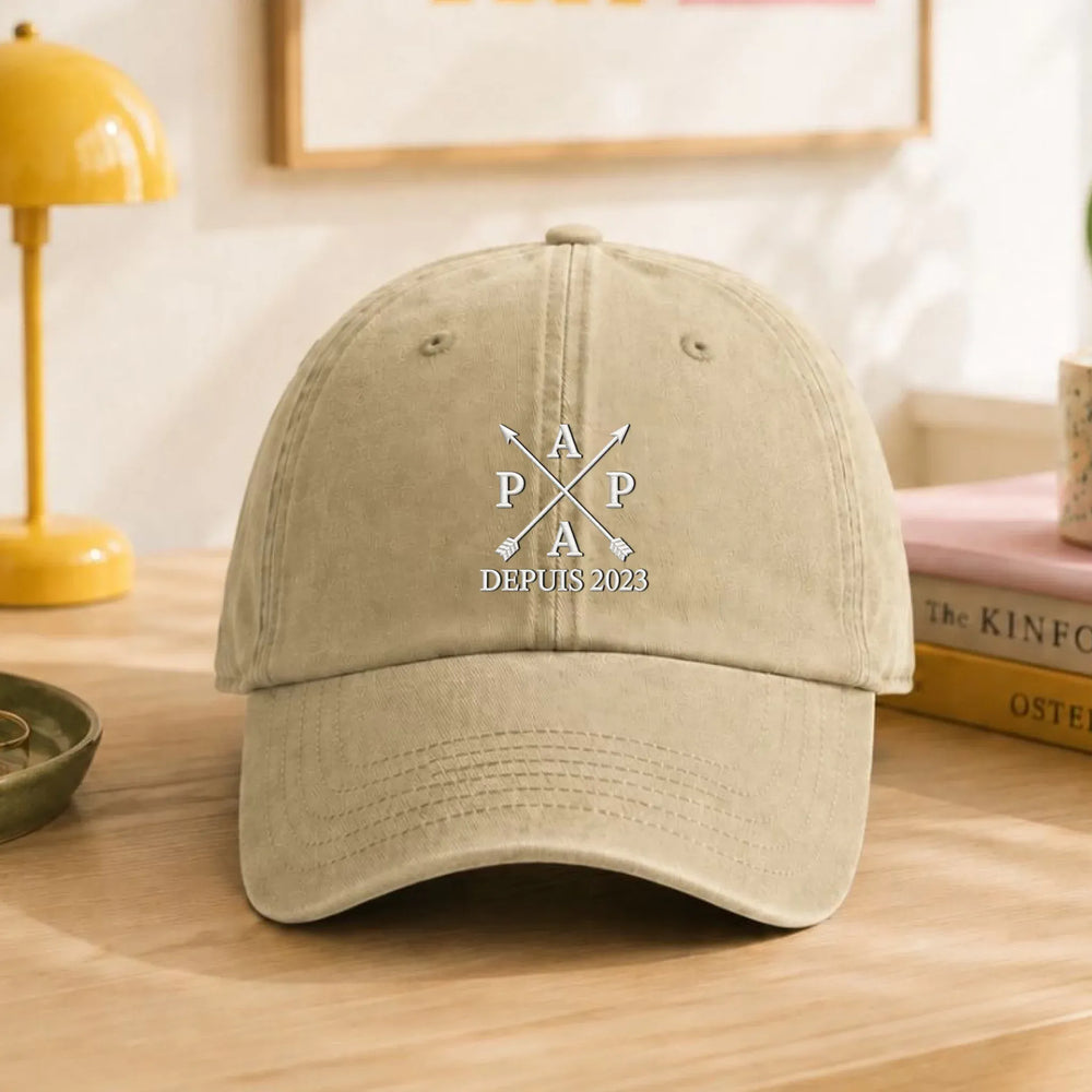 Casquette Personnalisée Brodée - Papa depuis flèches Casquette broderie | Beechfield B655 / Beige / ONESIZE