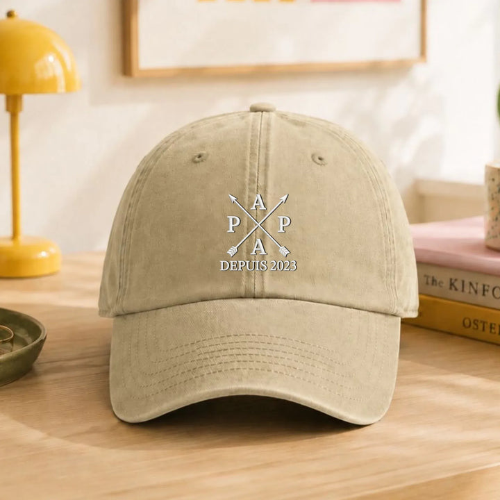 Casquette Personnalisée Brodée - Papa depuis flèches Casquette broderie | Beechfield B655 / Beige / ONESIZE