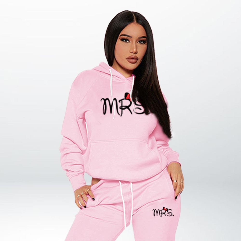 Ensemble Jogging Couple