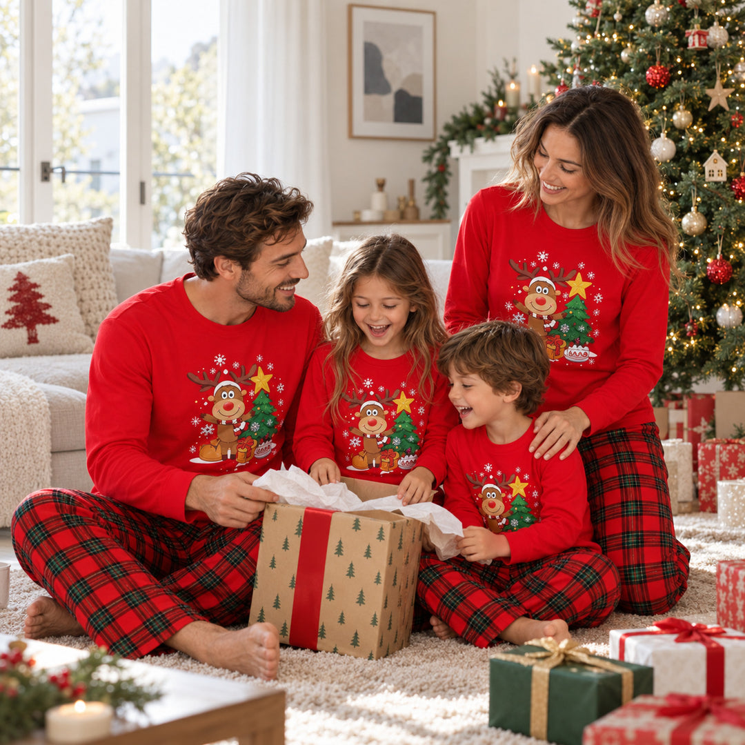 Kit Pyjama Noël Famille – scène lifestyle en famille