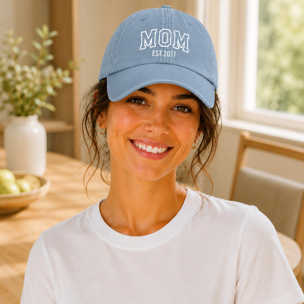 Casquette MOM portée bleu pastel