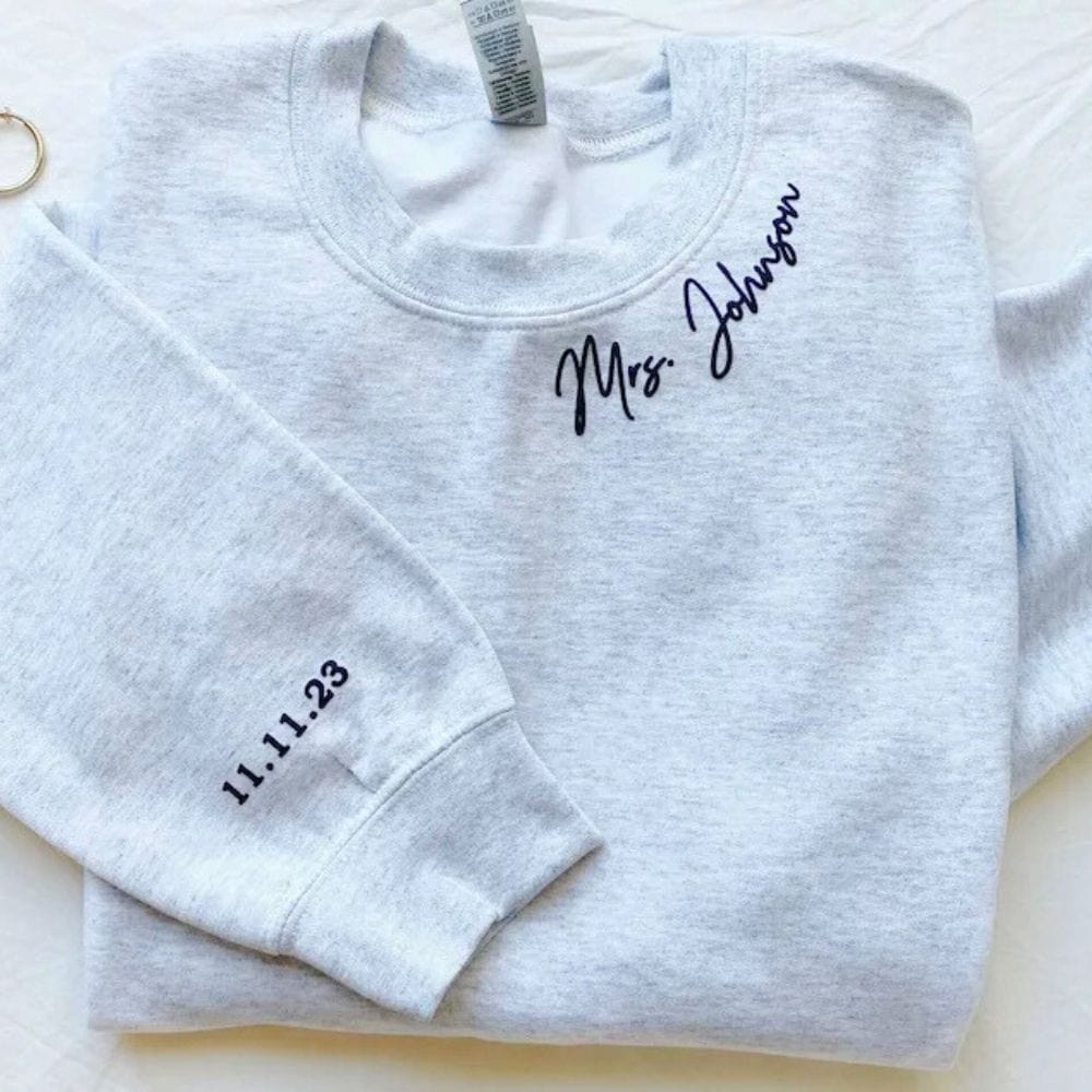 Pull Brodé Personnalisé Couple