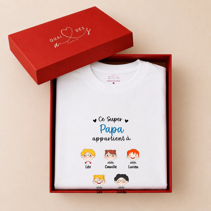 Pull Ce Super Papa appartient à