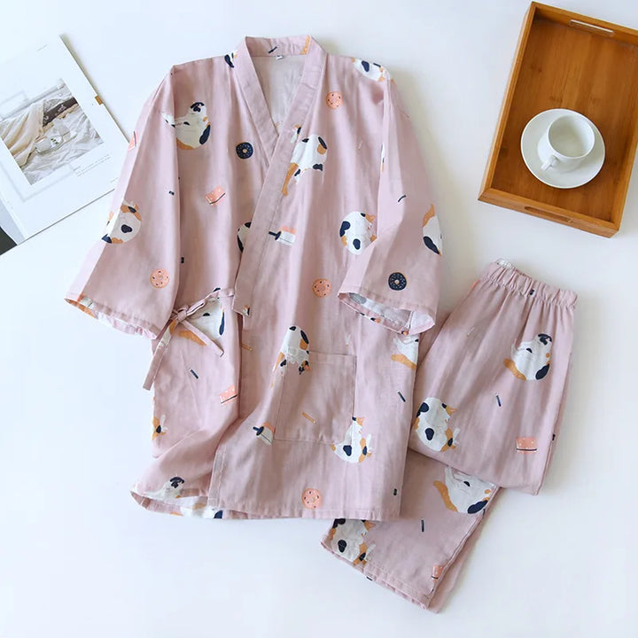 Rosa Kimono-Pyjama mit Katzenmuster und passender langer Hose