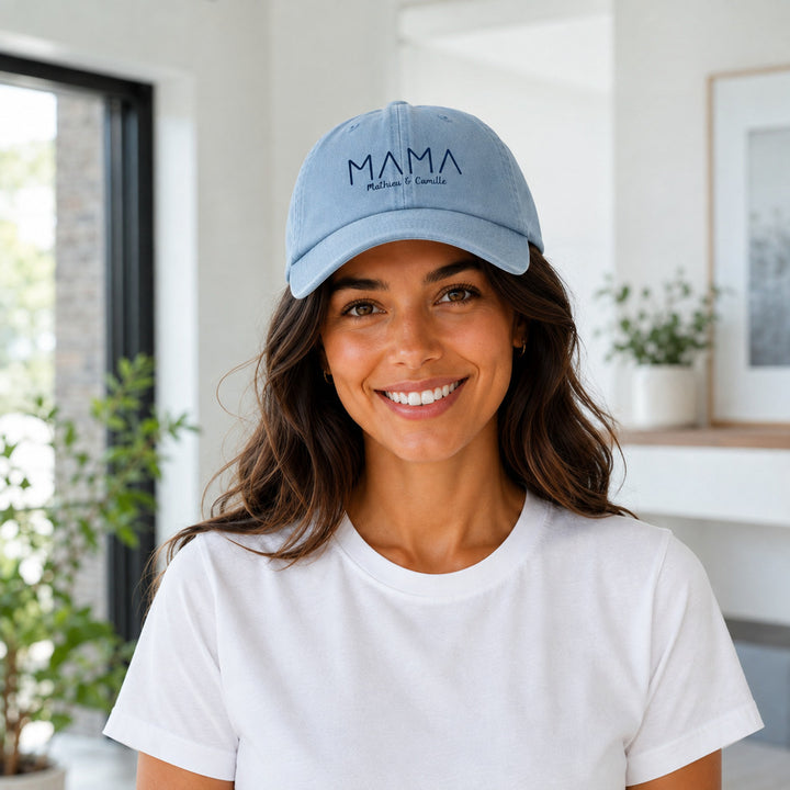 Casquette MAMA Mathieu et Camille bleu pastel portée