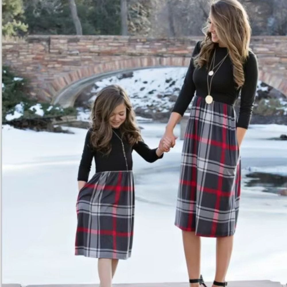 Robe Mère Fille Bébé Mode Anglaise Noir / Maman S