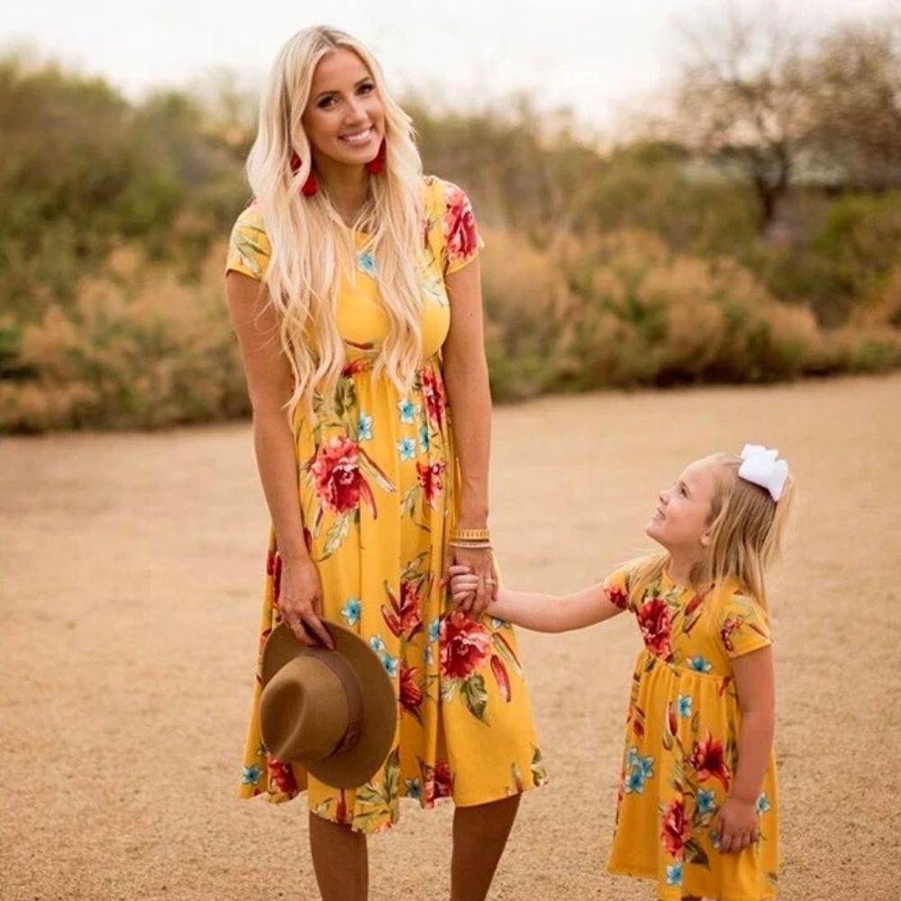 Robe Petite Fille Et Maman Jaune / Maman S