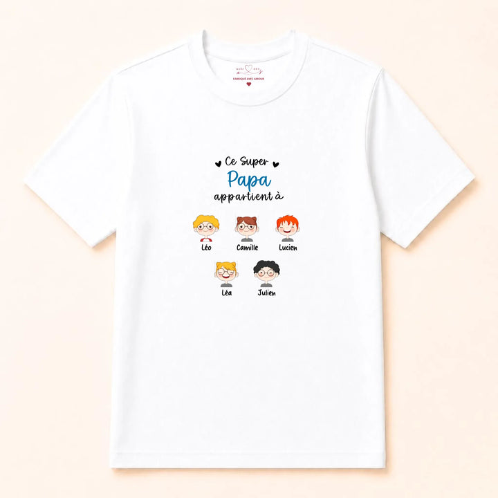 Sweat à capuche personnalisé papa - Ce super papa appartient à T-shirt / Blanc / S