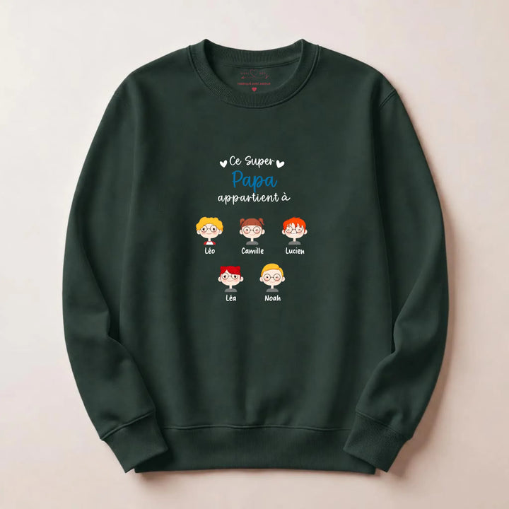 Sweat à capuche personnalisé papa - Ce super papa appartient à Sweatshirt / Forest / S